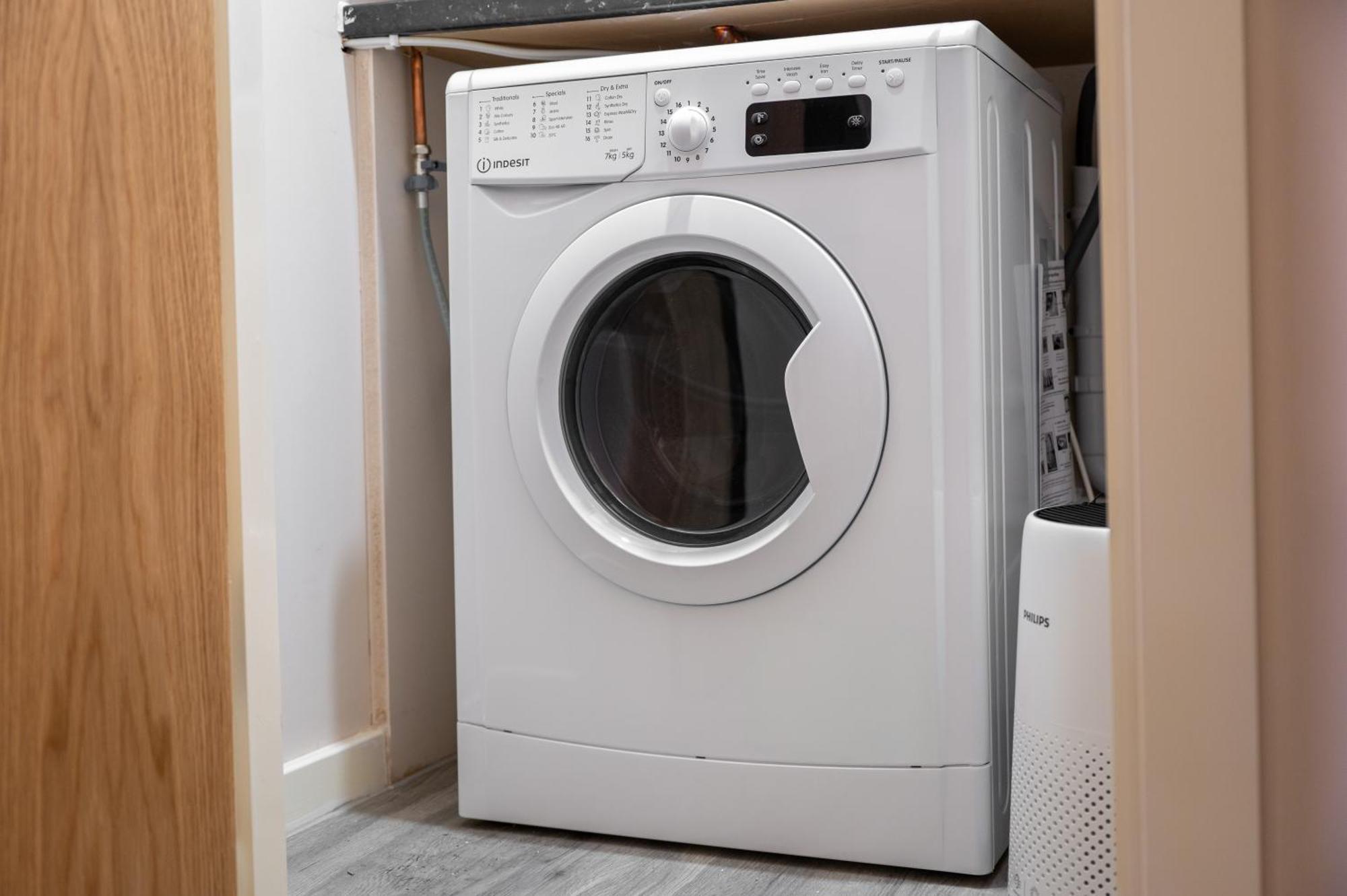 2 Bed Flat Manchester City Bagian luar foto